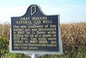 IndianaGasMarker_AOGHS "First Indiana Natural Gas Well" historical marker with text.