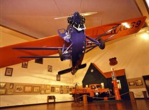 Woolaroc-museum-plane-AOGHS oil museums